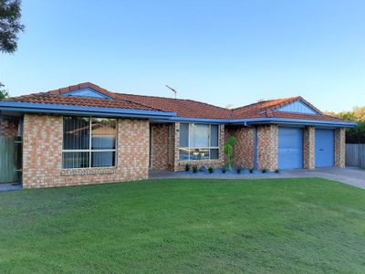 49 Greenacre Drive, Parkwood