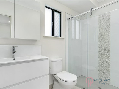 17 Homevale Entrance, Mount Peter