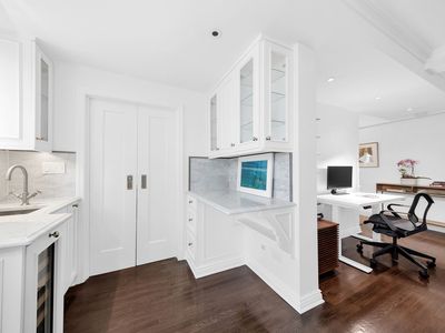 unit 12ab / 299 West 12th Street, Manhattan, NY, International