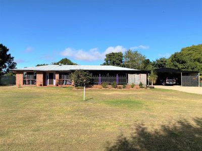 5 Tarong Drive, Kingaroy