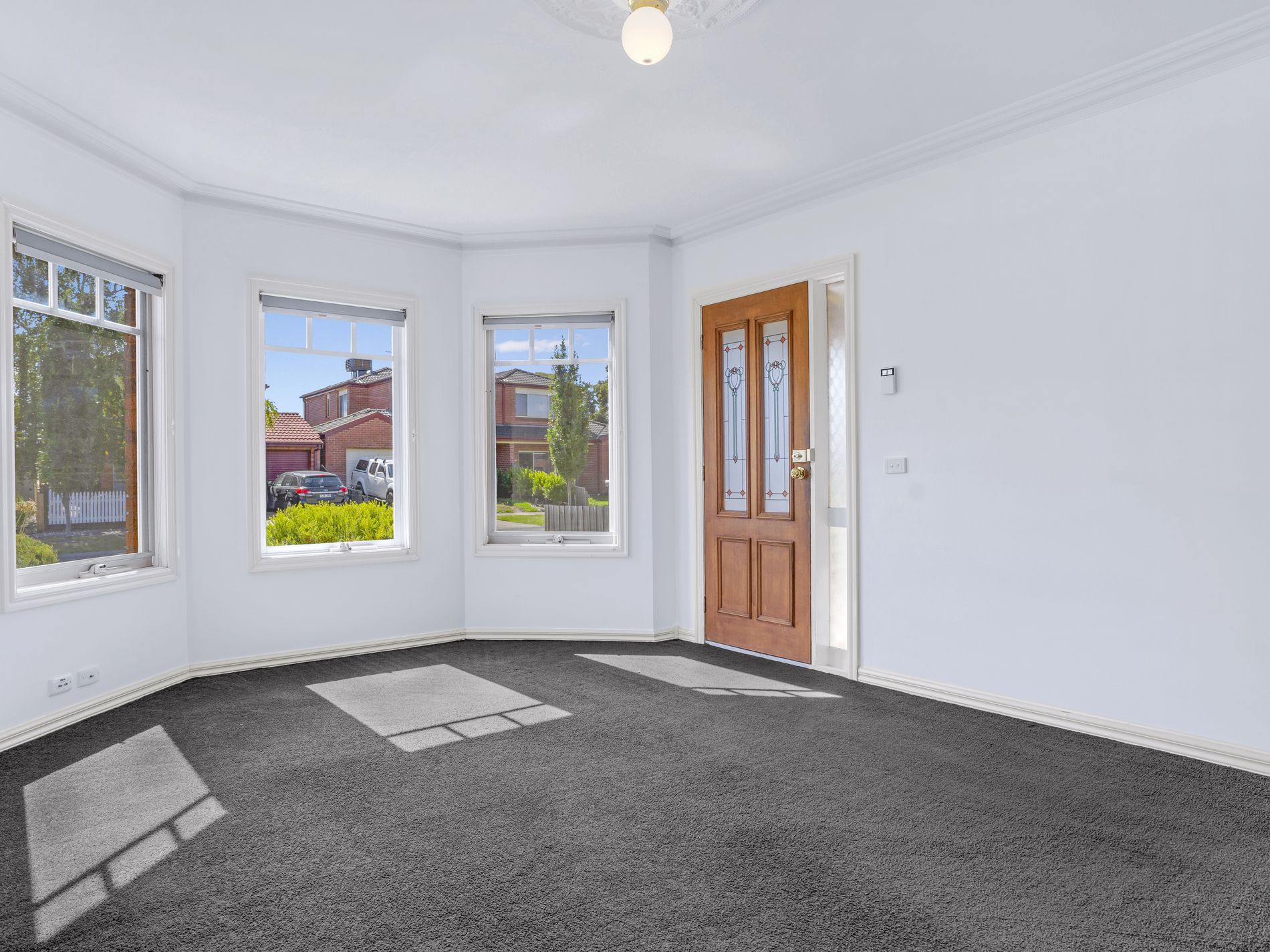 7 Leichardt Cres, Reservoir