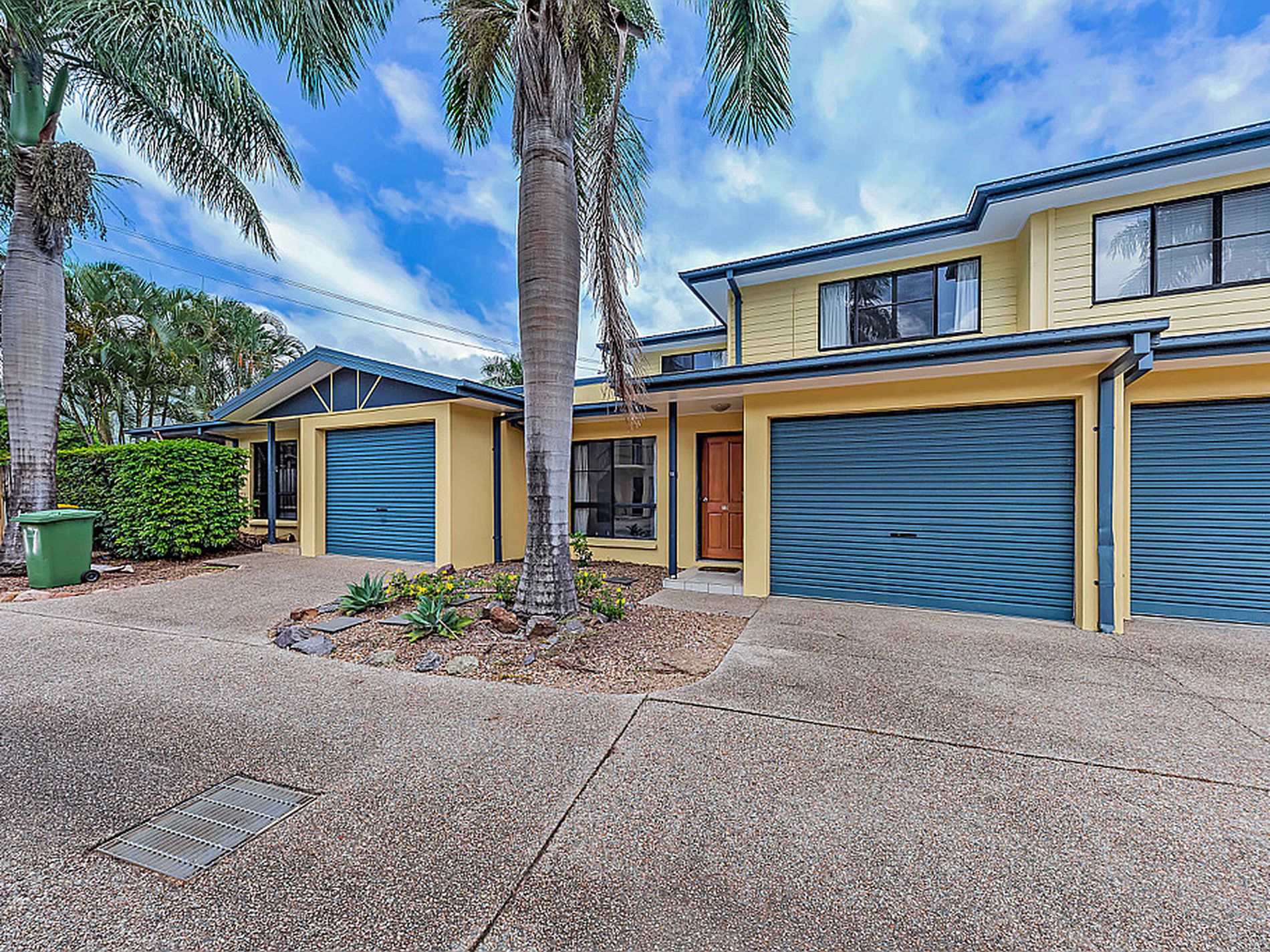 18 / 16 Beach Road, Cannonvale