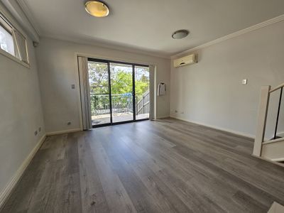 5 / 9 Verley Drive, Homebush
