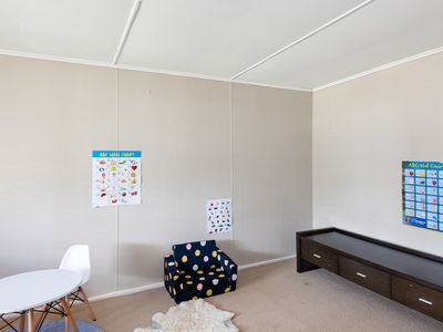 100 Lewis Street, Lamington