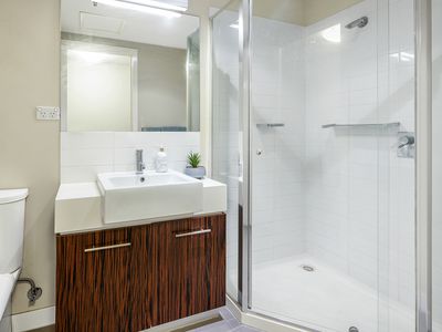 303 / 594 St Kilda Road, Melbourne