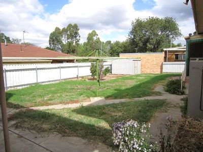 14 Neil Street, Kangaroo Flat