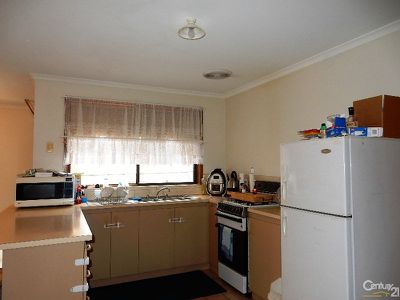 6 Claude, Hampton Park