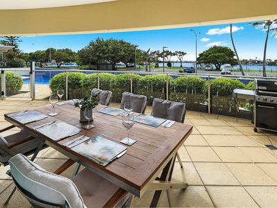 2 / 82-86 River Esplanade, Mooloolaba