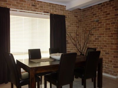 53 Crown Street, Dubbo