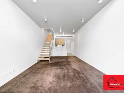 4 / 5 Burbury Close, Barton