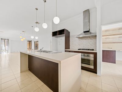 25 Gamenya Street, Canning Vale