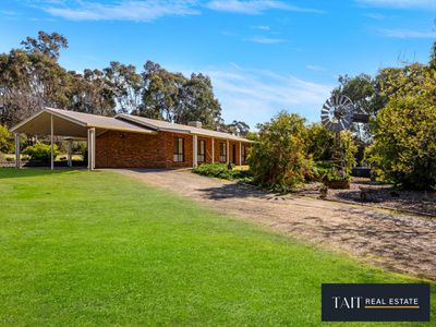 193 Warby Range Road, Glenrowan