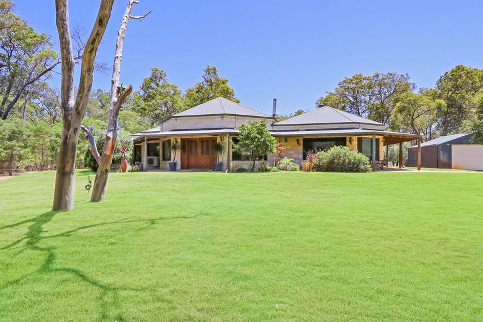 67 Diogenes Court , Baldivis