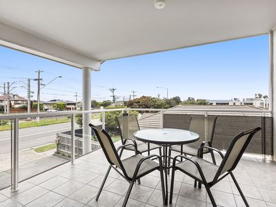 1 / 198 Nepean Highway, Aspendale