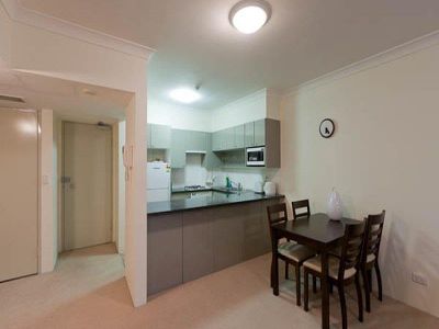 206A / 37 McLaren Street, North Sydney