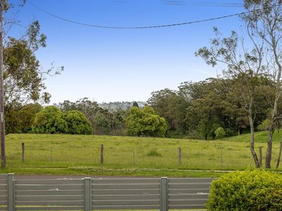 32 Stuart Street, Mount Lofty