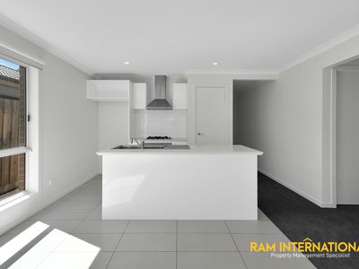 14 Barlow Circuit, Tarneit