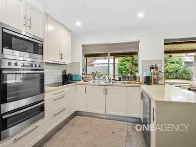 2 Castle Glen, North Nowra