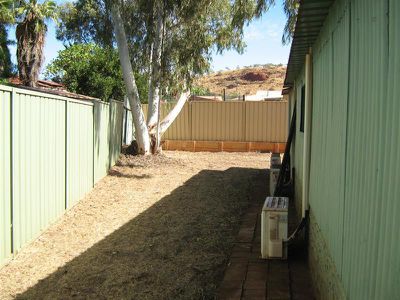 27 Jabbarup Crescent, Newman