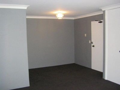 11 / 2-4 Hindmarsh Avenue, North Wollongong