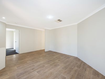 11 Carramup Circle, Port Kennedy