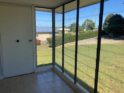 10 Meek Street, Tingoora