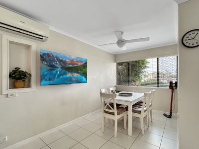 1 / 93 Parkyn Parade, Mooloolaba