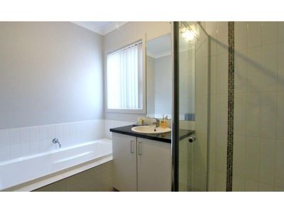 1 Hideaway Place, Mernda