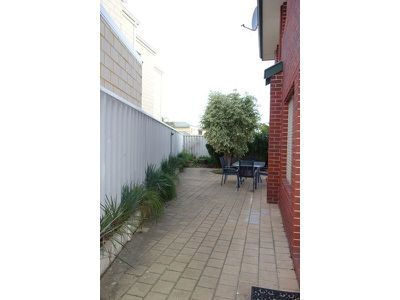 4 / 318 Harborne Street, Glendalough