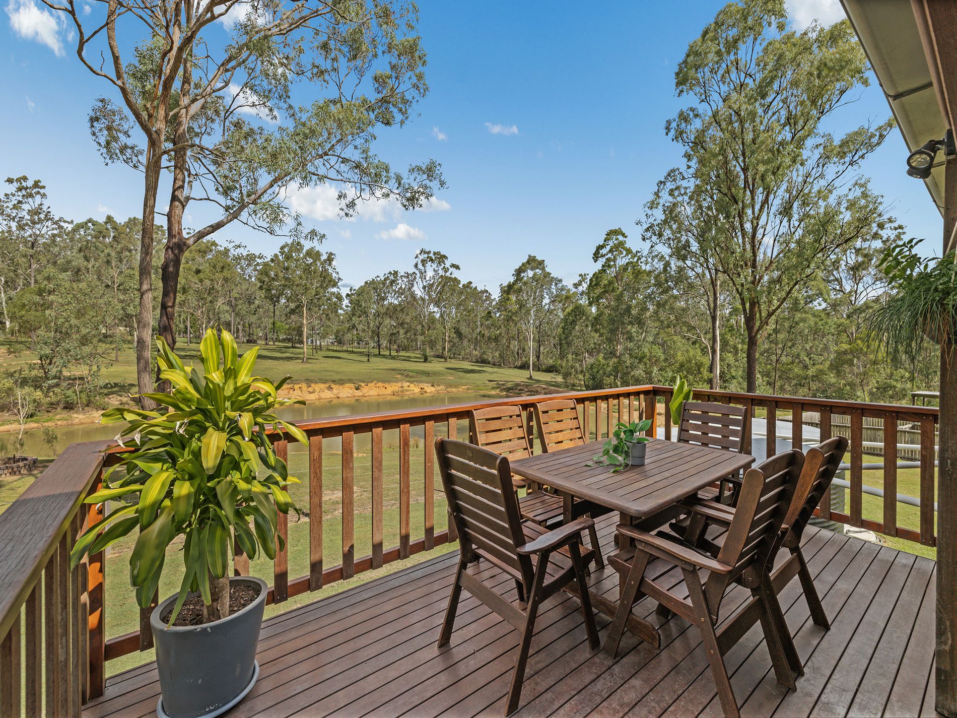 63 Kurrajong Drive, Nanango