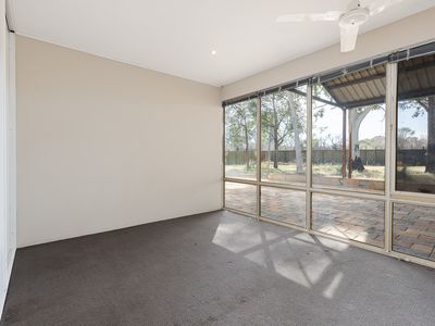 91 Mustang Road, Champion Lakes
