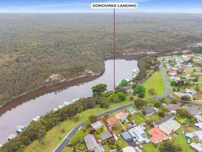 19 Dry Creek Road, Donovans