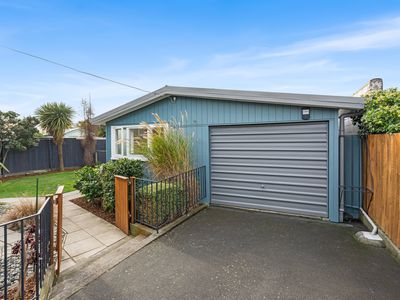 71 Main Road, Redcliffs