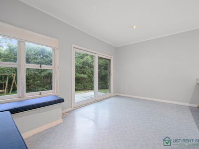 3 Gladys Avenue, Frenchs Forest