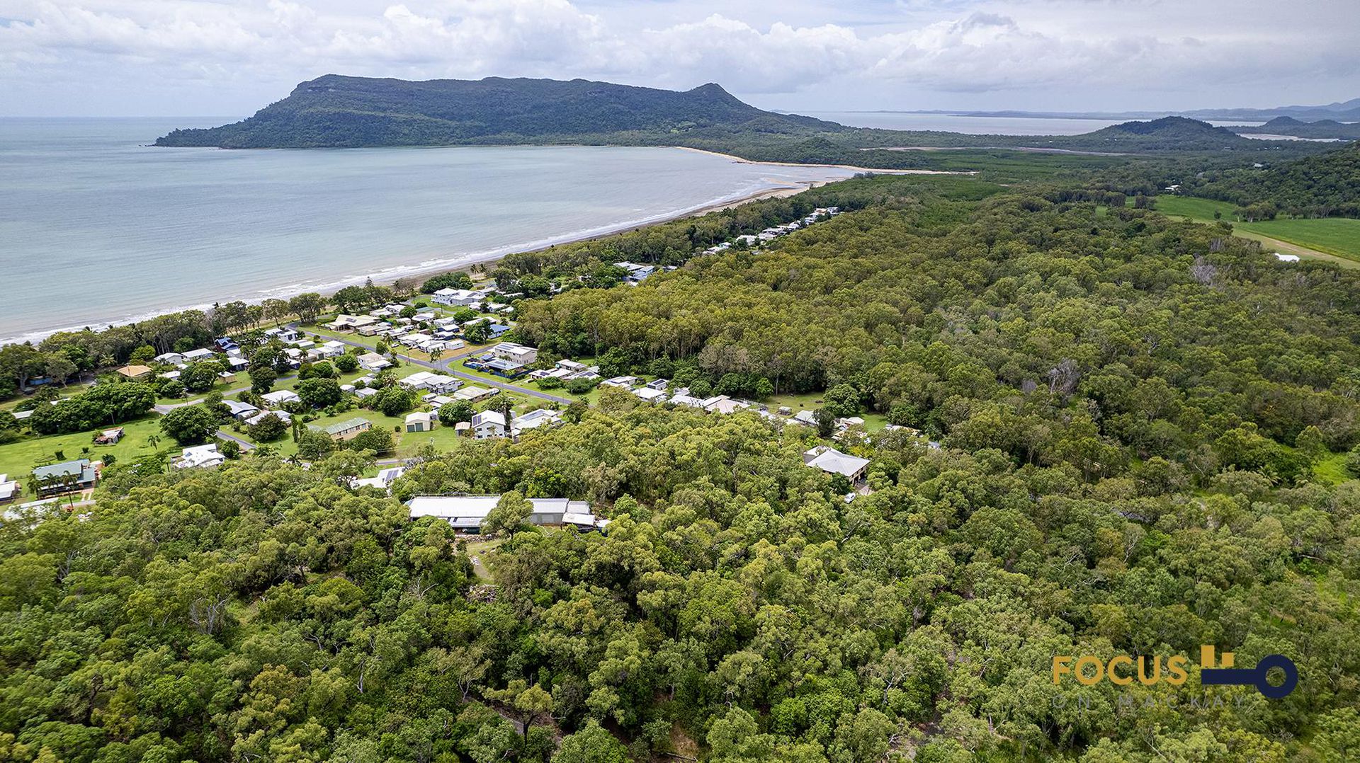 1 Coconut Grove, Ball Bay