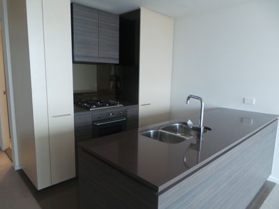 2013 / 45 Macquaire St, Parramatta