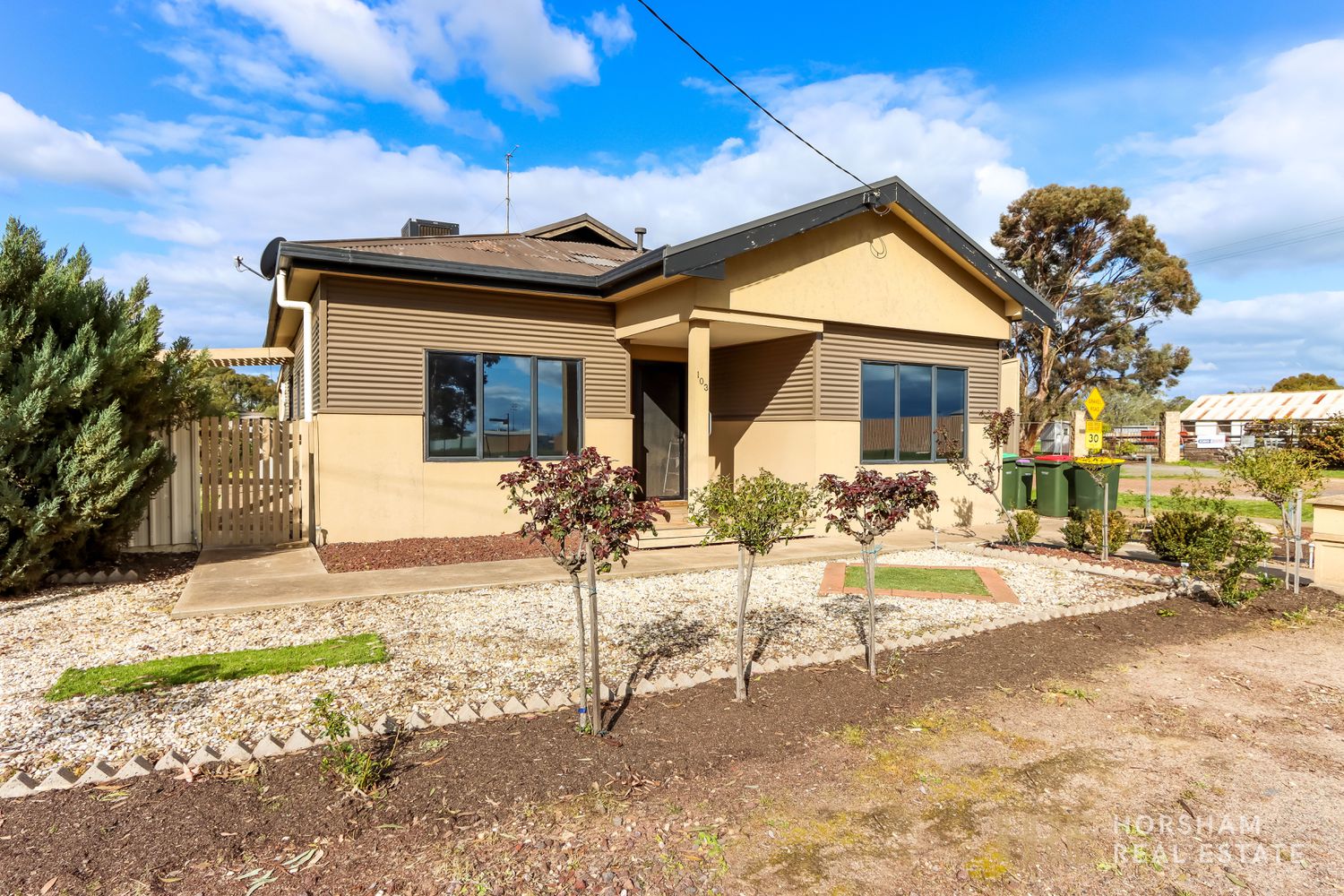 103 Robinson Street, Horsham