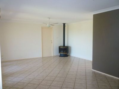 28 Combe Drive, Mollymook