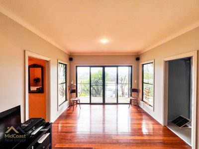 63 Red Head Road, Red Head