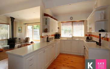 9 Grant Court, Beaconsfield Upper