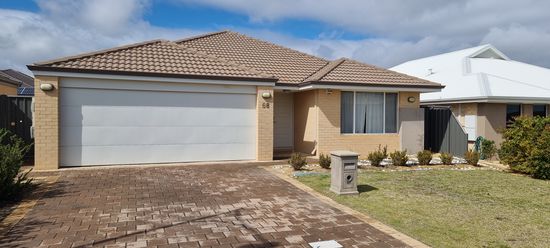 68 Leschenault Loop, Banksia Grove