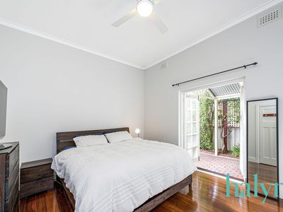 89 Scarborough Beach Road, Mount Hawthorn