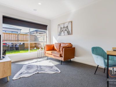 37 Parrot Drive, Weir Views