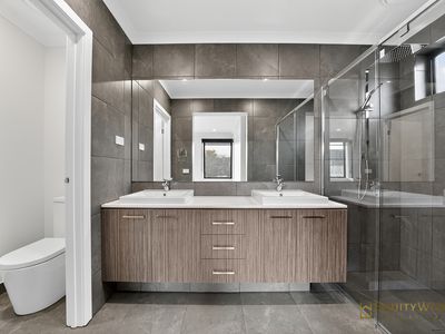 42 Social Street, Tarneit