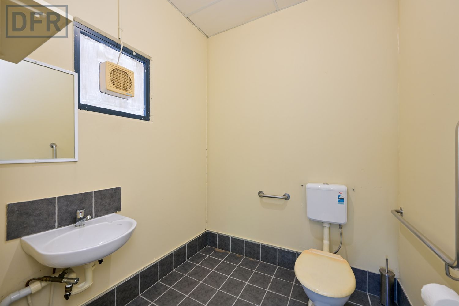 7 / 28 Clark Court, Bibra Lake