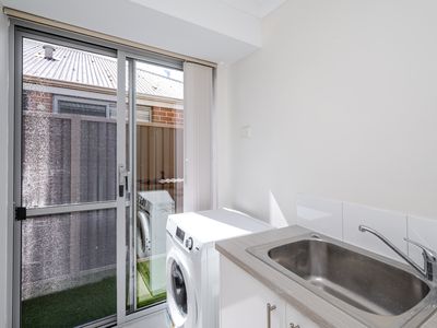 9B Towton Street, Redcliffe