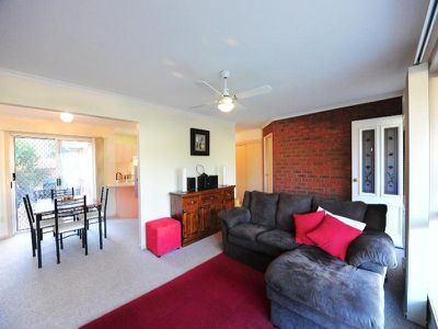 3 / 13 KYLE COURT, Wodonga
