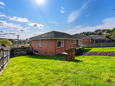 20 Chungon Crescent, South Launceston