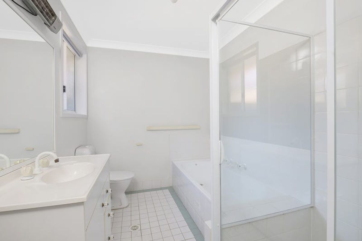 1 / 9 Coraki Close, Ourimbah