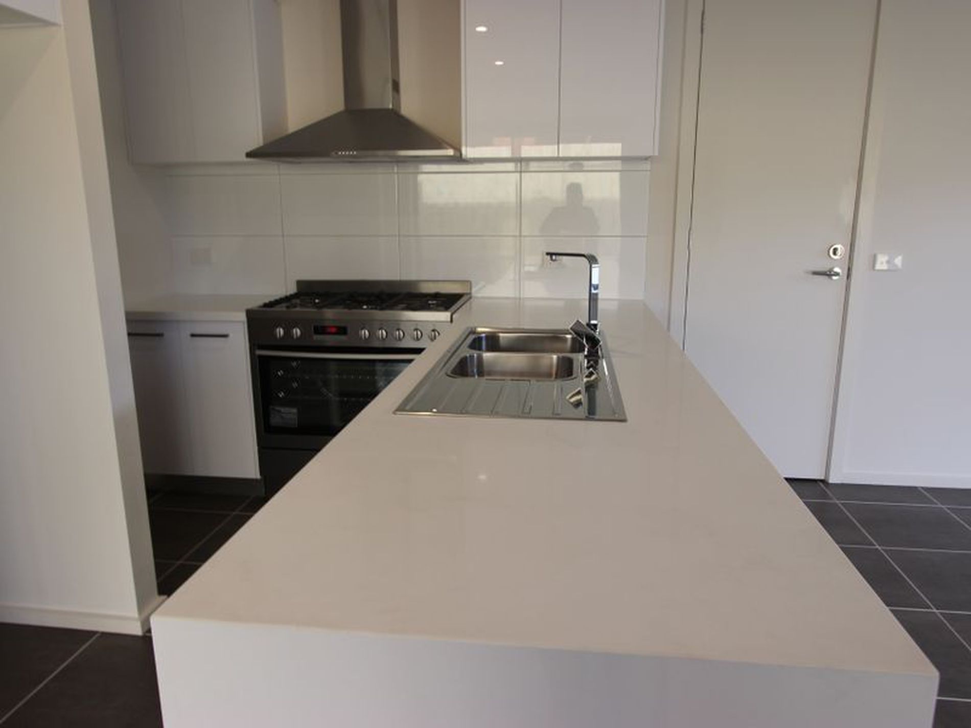 1A Mack Court, Belmont